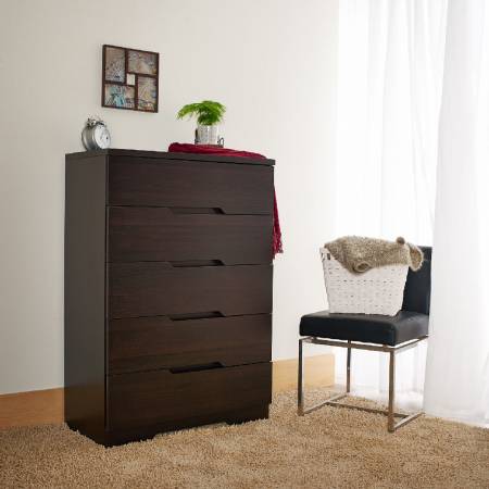 Tmavě hnědý styl.